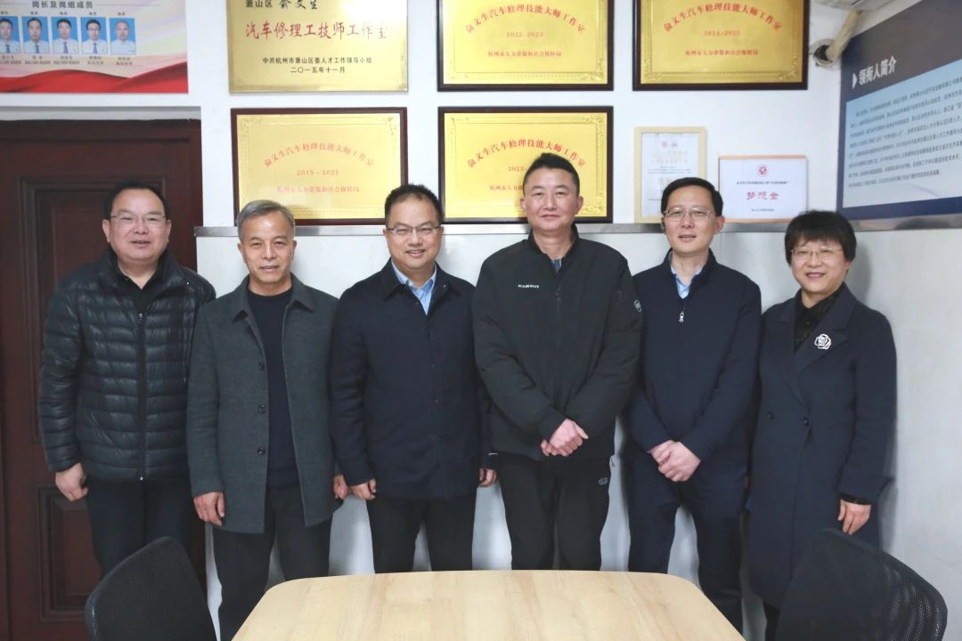省总工会来萧调研户外劳动者服务站点建设工作